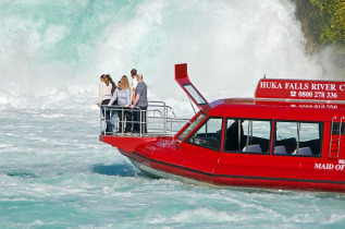 Nouvelle-Zélande - Taupo - Croisière aux Huka Falls