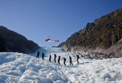 Nouvelle-Zélande - Fox Glacier - Randonnée sur le glacier de Fox, accès en hélicoptère © Fox Glacier Guiding