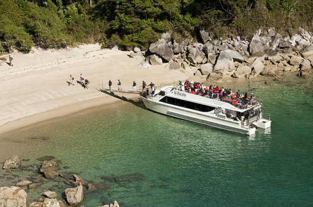 Nouvelle-Zélande - Abel Tasman National Park - Matinée de croisière le long de la côte du Parc national d'Abel Tasman