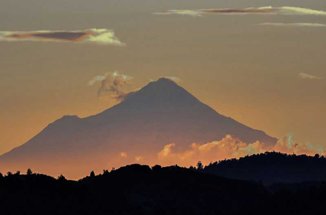 Nouvelle-Zélande - Parc national de Tongariro - Marche guidée au coucher du soleil