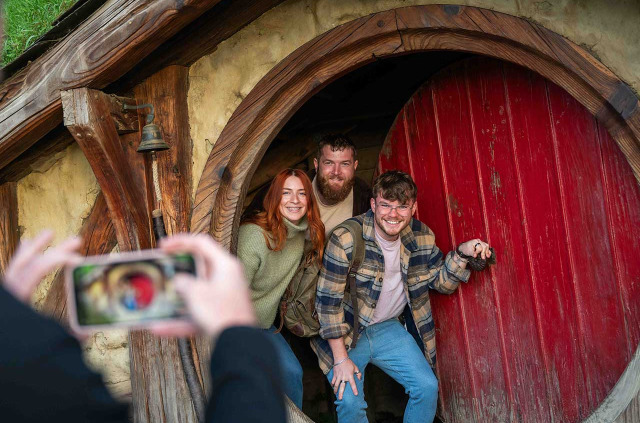 Nouvelle -Zélande - Waikato - Cheeky Kiwi Travel © Hobbiton Movie Set